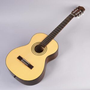 Beste Akustikgitarre für Anfänger: Darauf achten